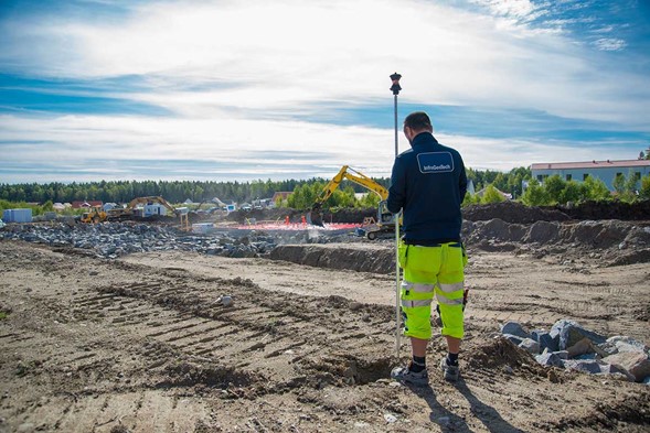 Vi hjälper er med mättekniker och utsättare